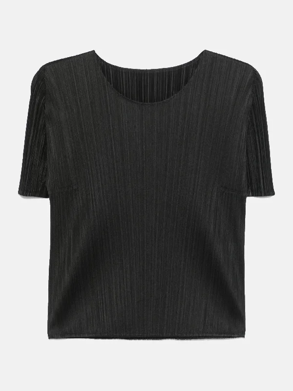 PLEATS PLEASE ISSEY MIYAKE - Women Basics Roundneck T-Shirt-- Embroidered Appliqued Beaded PLEATS PLEASE ISSEY MIYAKE - Women Basics Roundneck T-Shirt-- Embroidered Appliqued Beaded