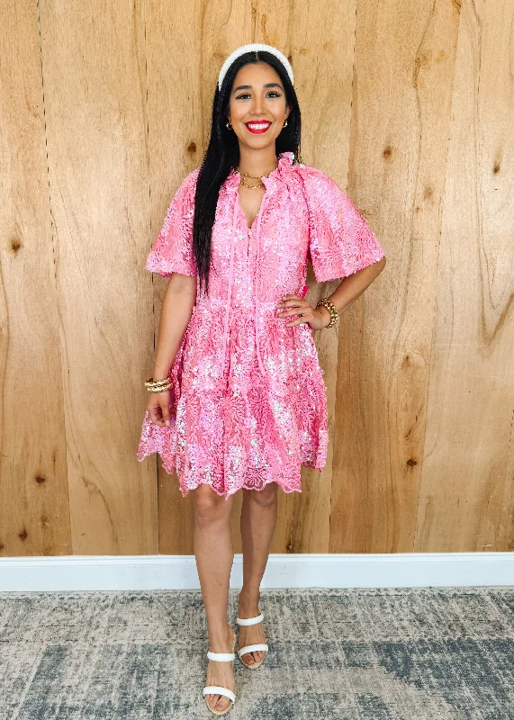 Lakin Swing Mini Dress in Bonita Fashionable Off-Shoulder Mini Dress