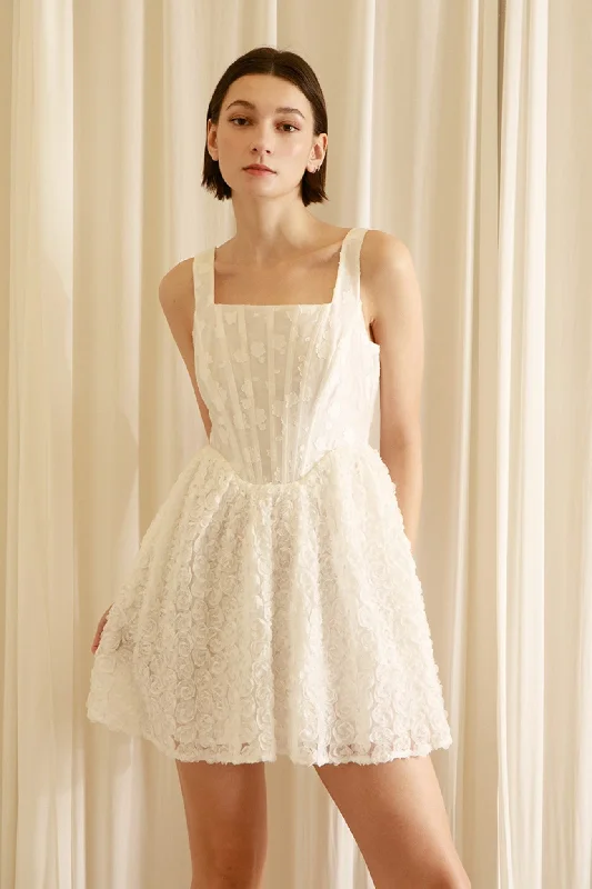 Monochromatic 3-D Daisy And Roses Mini Dress Trendy Lace Mini Dress