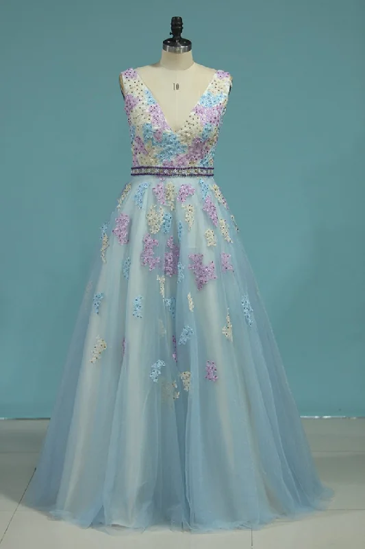 Sexy Open Back V Neck Open Back Prom Dresses With Applique Tulle
