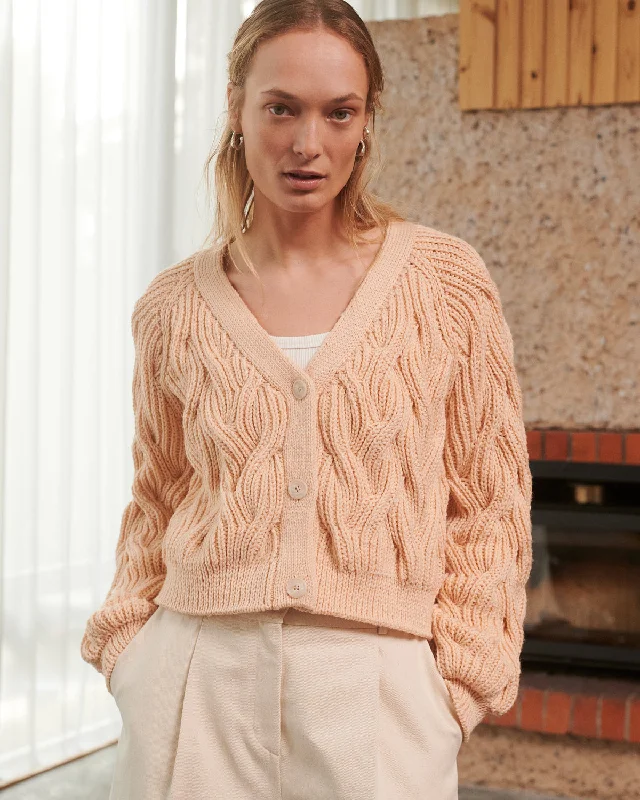 Nemunas Merino Wool Cardigan Light Pink Seamless Knitted Crochet