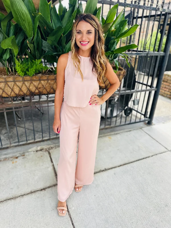 Fast Lane Back Ruched Cutout Tank- Blush stretchy tank top