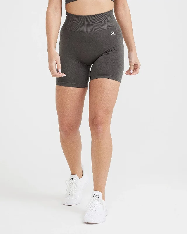 Effortless Seamless Shorts | Deep Taupe