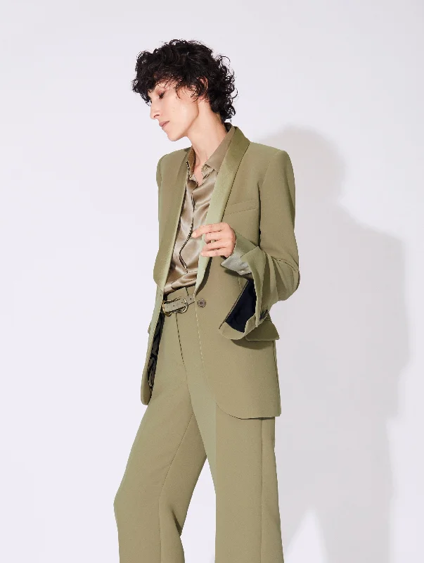 Linden green fitted suit jacket with satin collar