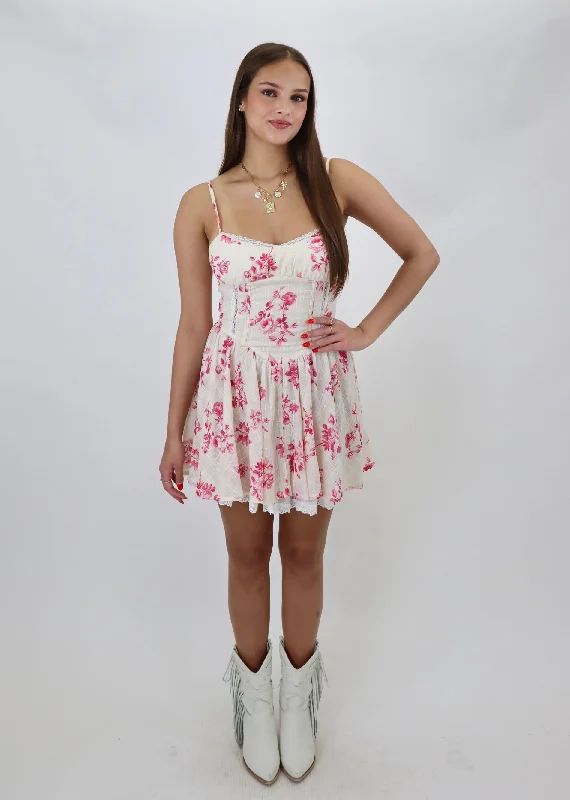 Getting There Dress ★ Red & Ivory Floral