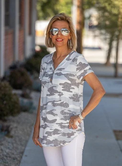 Gray Ivory Camouflage Print Short Sleeve Top