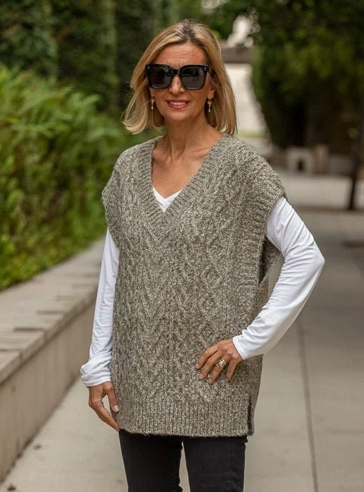 Sage Chunky Cable Knit Oversized Sweater Vest