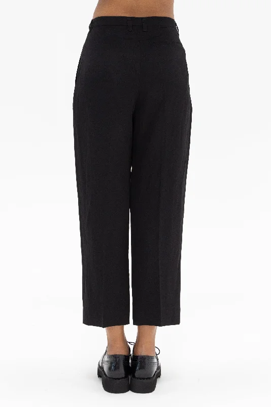 Prikana Pant, Black