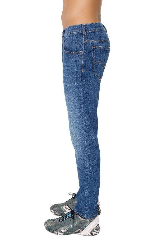 Diesel D-Yennox Jeans - Mid Wash Denim