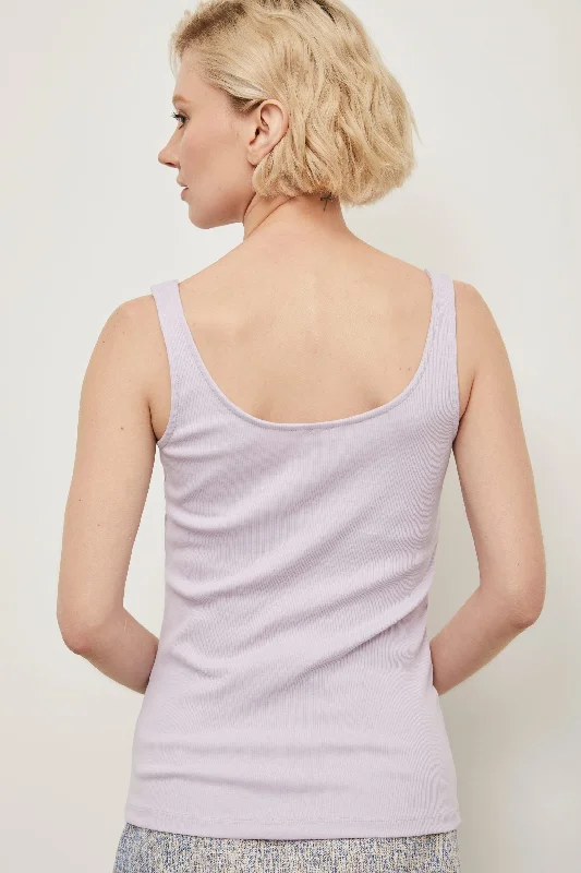 Ribbed sleeveless top with sweetheart neckline