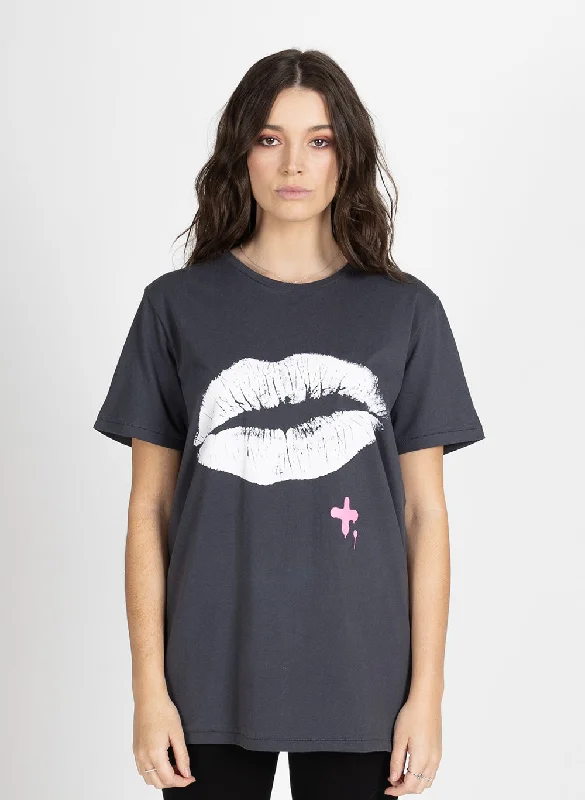 Rush Tee - Lips