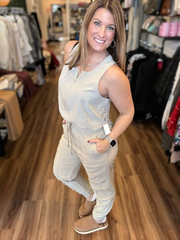 Ash - Half Zip Active Jumpsuit - Light Khaki Utility jumpsuit, Pockets, Functional, Fashionable Ash - Half Zip Active Jumpsuit - Light Khaki Utility jumpsuit, Pockets, Functional, Fashionable