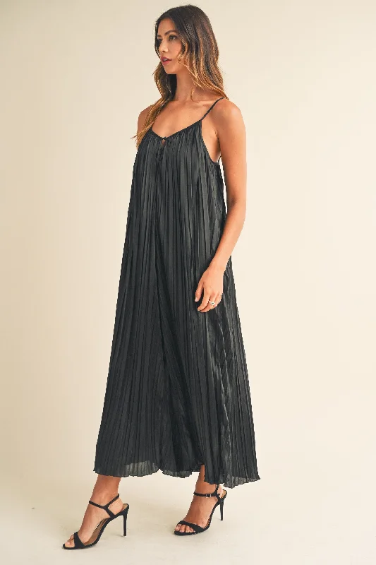 Black Pleated Wide Leg Sleeveless Jumpsuit Elegant black jumpsuit, Formal wear, Stylish, Chic Black Pleated Wide Leg Sleeveless Jumpsuit Elegant black jumpsuit, Formal wear, Stylish, Chic