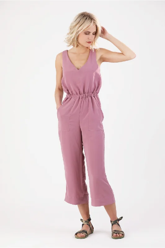 Schnittchen Patterns Carla Jumpsuit Animal print jumpsuit, Bold pattern, Fashion statement, Unique Schnittchen Patterns Carla Jumpsuit Animal print jumpsuit, Bold pattern, Fashion statement, Unique