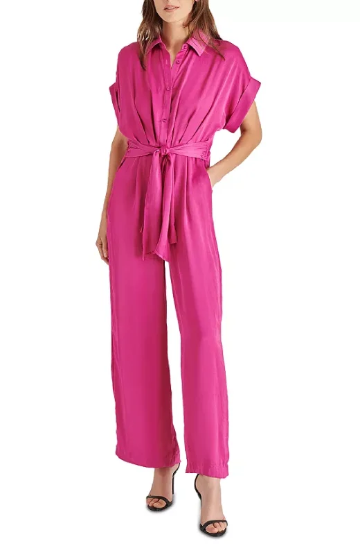 Steve Madden - Tori Jumpsuit Satin halter jumpsuit, Glamorous, Fashionable, Nightwear Steve Madden - Tori Jumpsuit Satin halter jumpsuit, Glamorous, Fashionable, Nightwear